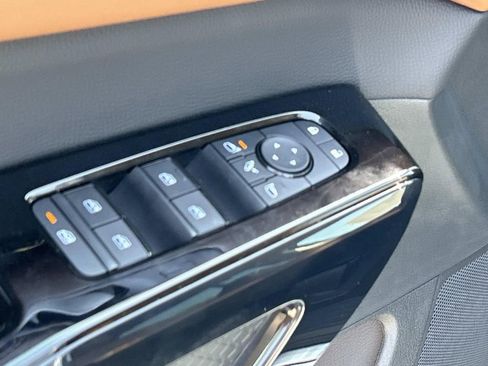 New 2026 Nissan Pathfinder Platinum w/ Lighting Package AWD/4WD image 16