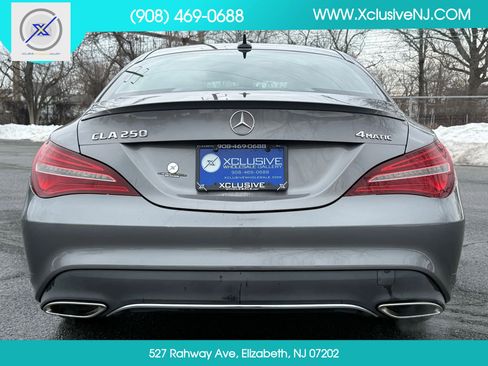Used 2018 Mercedes-Benz CLA 250 4MATIC image 3