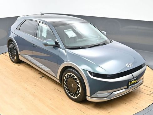 Used 2022 Hyundai Ioniq 5 Limited image 44