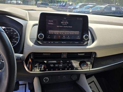 Used 2021 Nissan Rogue SL AWD/4WD image 22