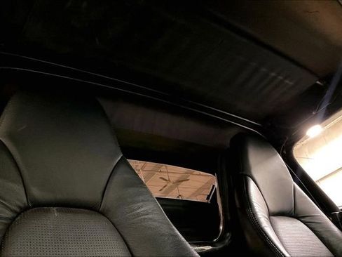 Used 2002 MAZDA MX-5 Miata image 21