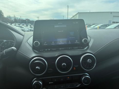 Used 2023 Nissan Sentra SV image 17