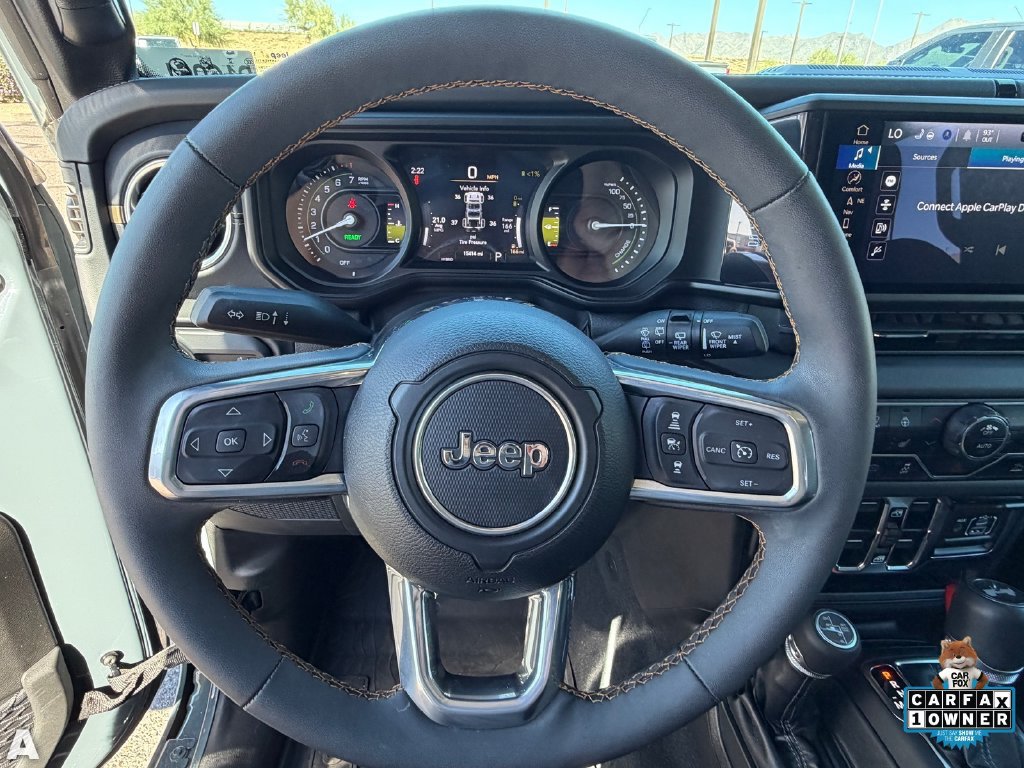 Used 2024 Jeep Wrangler Unlimited Sahara w/ Technology Group AWD/4WD image 20