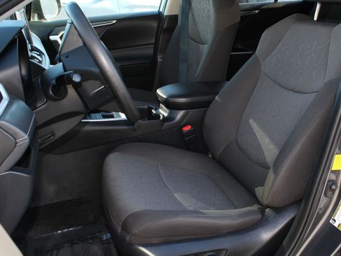 Certified 2023 Toyota RAV4 XLE image 15