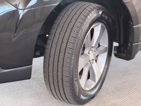Used 2013 Subaru Outback 3.6R Limited AWD/4WD image 15