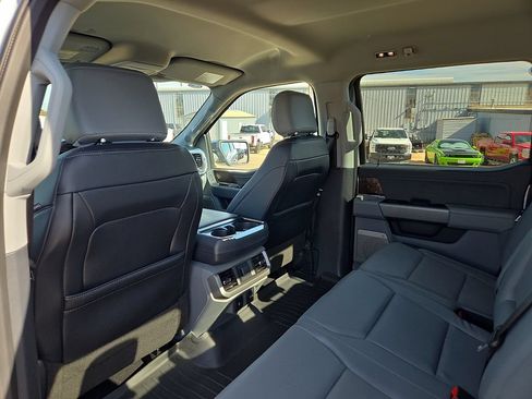 Used 2023 Ford F150 Lariat AWD/4WD image 16