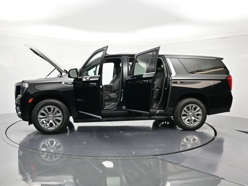 Used 2024 GMC Yukon XL Denali image 65