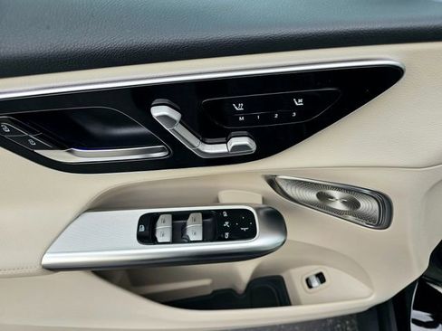 New 2026 Mercedes-Benz GLC 300 4MATIC image 20