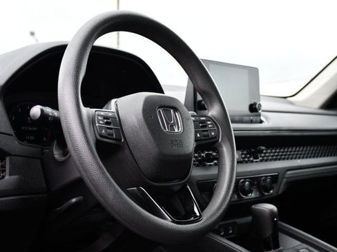 Used 2023 Honda Accord LX image 15