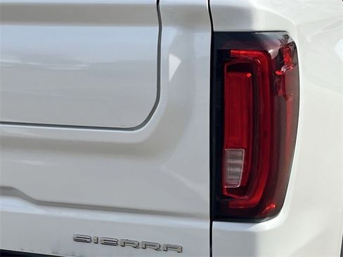 Used 2023 GMC Sierra 1500 Denali image 7
