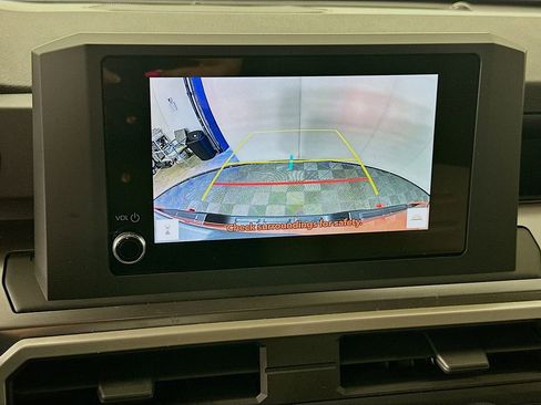 Used 2025 Toyota Tacoma TRD Off-Road image 14