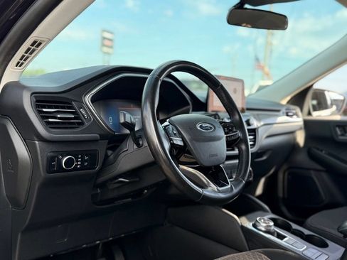 Used 2024 Ford Escape Active AWD/4WD image 10
