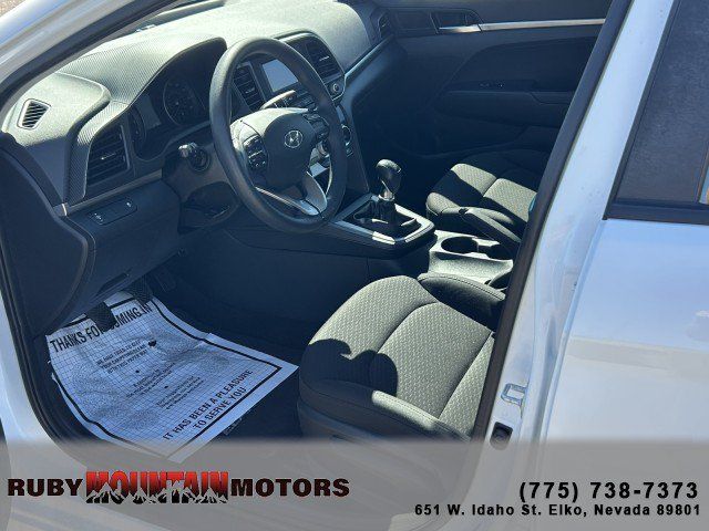 Used 2019 Hyundai Elantra SE w/ Cargo Package FWD image 10
