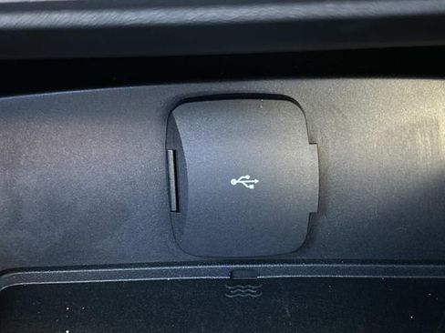 Used 2023 Ford Bronco Badlands image 35