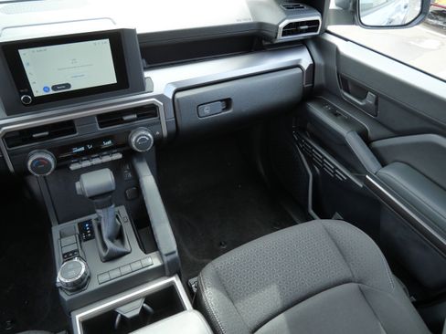 Certified 2025 Toyota 4Runner SR5 image 12