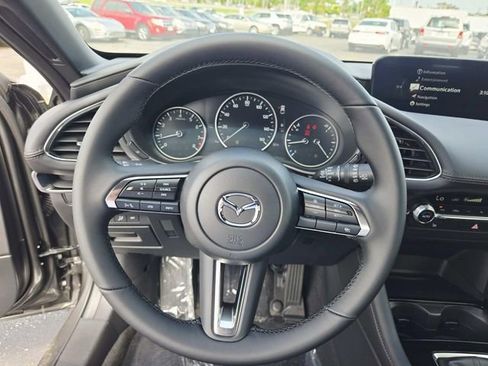 New 2026 MAZDA MAZDA3 2.5 S Hatchback w/ Premium Pkg FWD image 16
