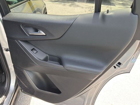 Used 2025 Chevrolet Equinox LT w/ Convenience Package II FWD image 15