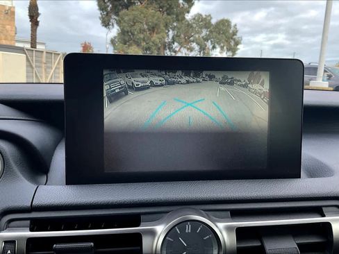 Used 2022 Lexus IS 350 F Sport image 22