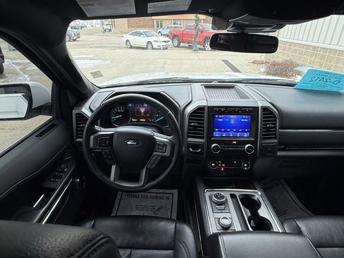 Used 2020 Ford Expedition XLT w/ Equipment Group 202A image 14