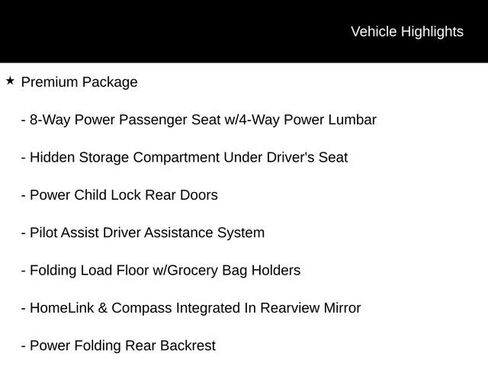 Used 2019 Volvo XC40 T5 Momentum image 3