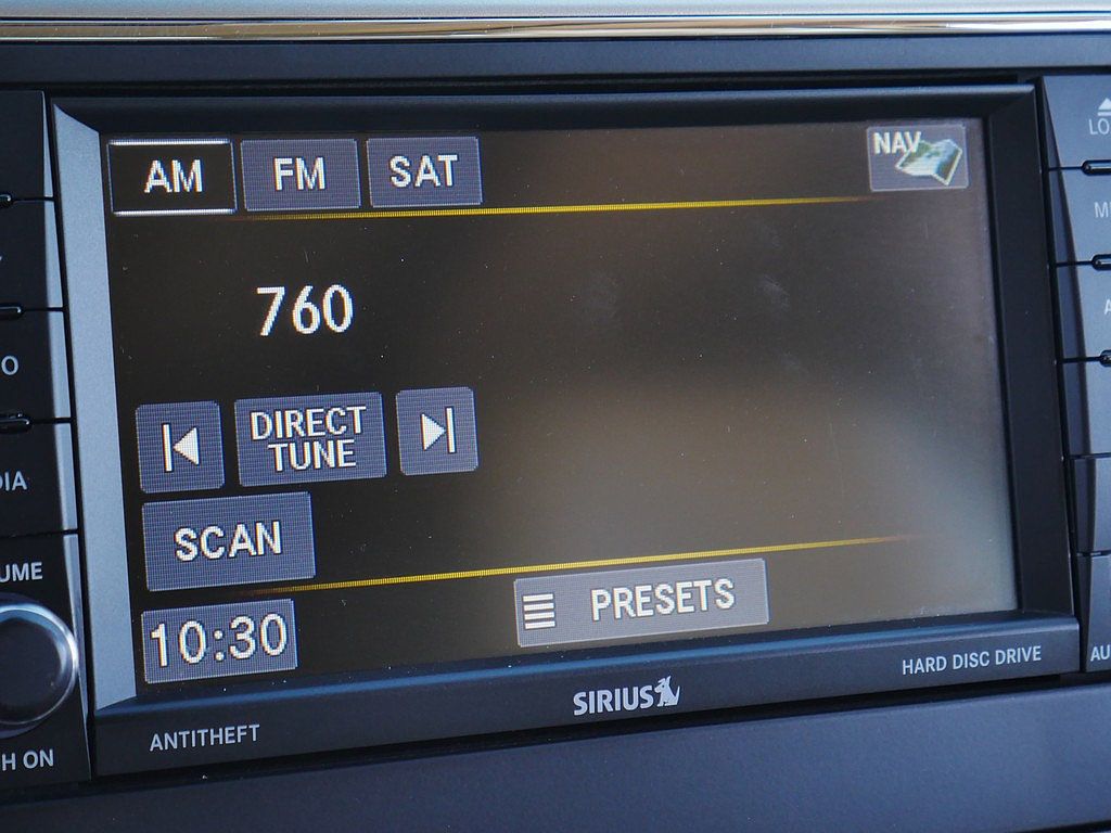 Used 2013 Jeep Grand Cherokee Limited AWD/4WD image 36