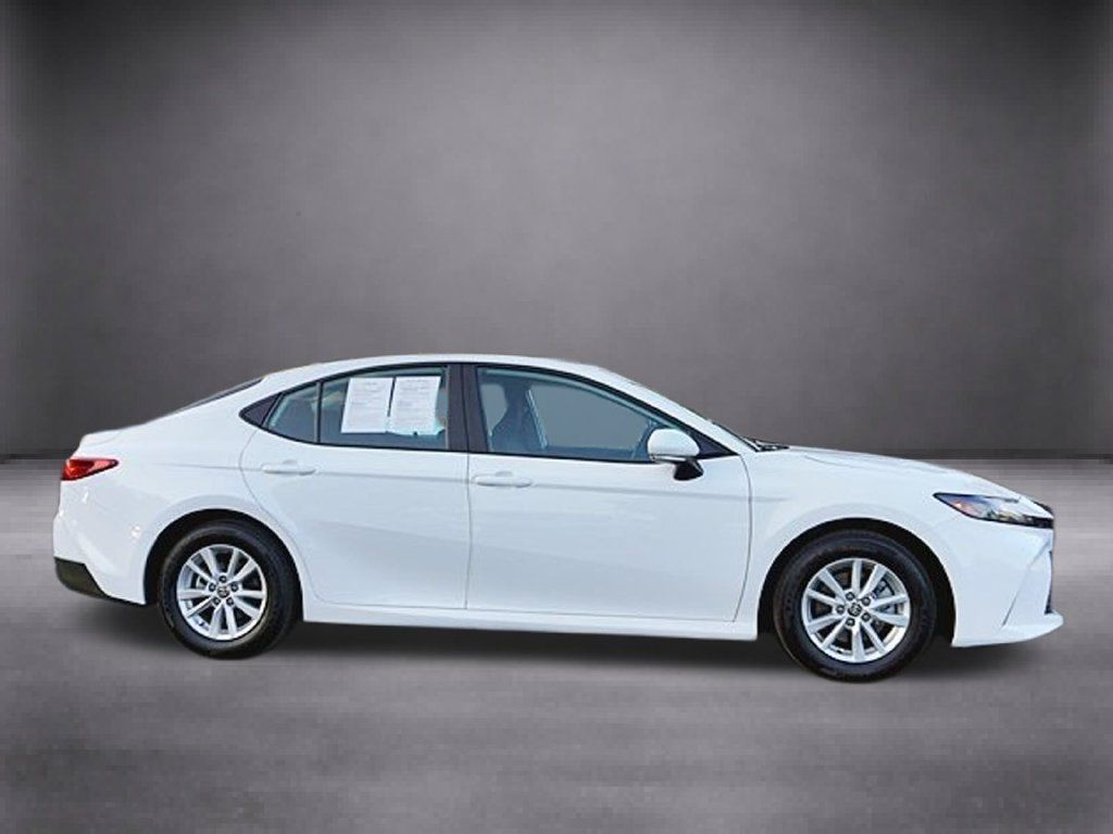 Used 2026 Toyota Camry LE FWD image 3