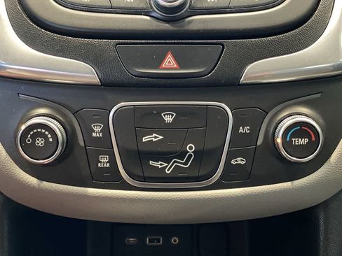 Used 2019 Chevrolet Equinox LT AWD/4WD image 21