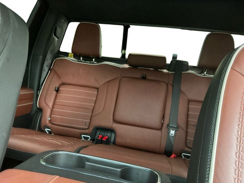 Used 2025 GMC Sierra 2500 Denali Ultimate AWD/4WD image 13