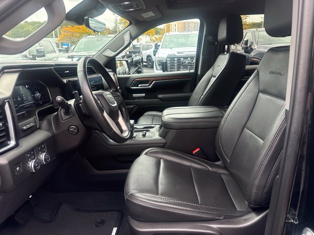 Used 2023 GMC Sierra 1500 Denali w/ Denali Reserve Package AWD/4WD image 17