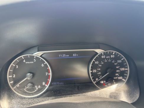 Used 2021 Nissan Altima 2.5 SR w/ SR Premium Package FWD image 17