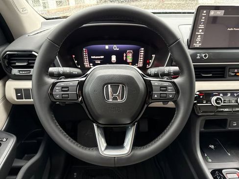 New 2026 Honda Pilot Touring image 31