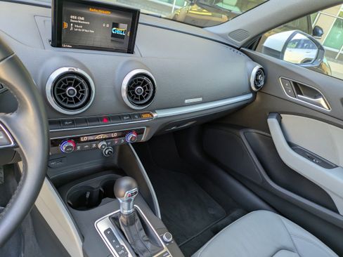 Used 2017 Audi A3 2.0T Premium w/ Convenience Package image 15