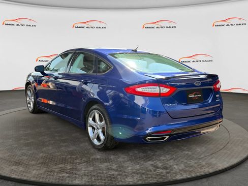 Used 2016 Ford Fusion SE AWD/4WD image 8