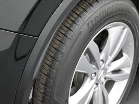 Certified 2024 Acura MDX SH-AWD image 13
