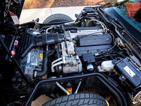 Used 1993 Chevrolet Corvette Convertible image 26