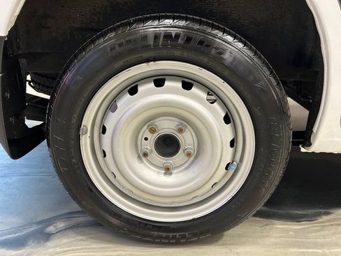 Used 2015 Nissan NV200 SV w/ Back Door Glass Package FWD image 14