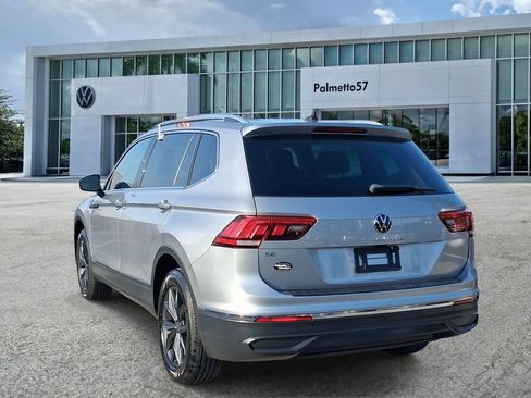 Certified 2023 Volkswagen Tiguan SE FWD image 4