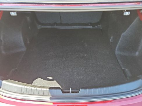 Used 2024 Chevrolet Malibu LT image 24