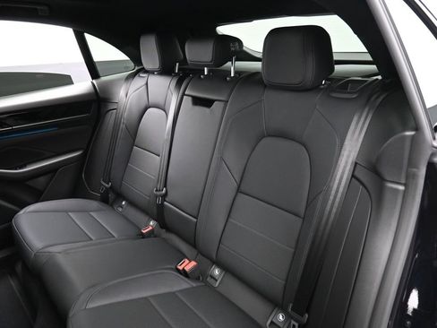 New 2026 Porsche Macan 4S Electric AWD/4WD image 24