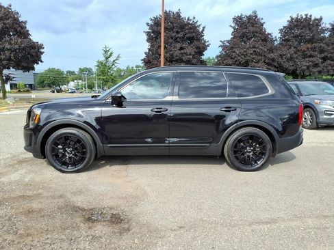 Used 2022 Kia Telluride SX AWD/4WD image 2