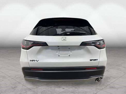 New 2026 Honda HR-V Sport image 4