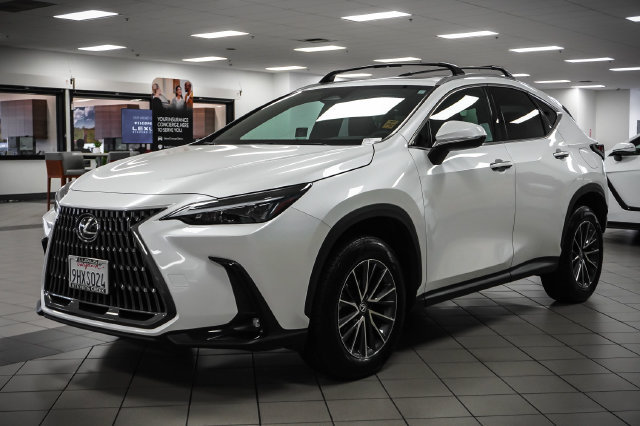 Certified 2024 Lexus NX 250 FWD image 3