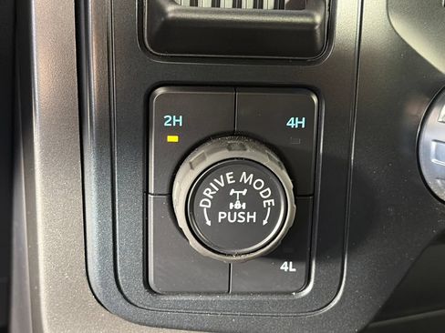 Certified 2025 Ford F150 Tremor AWD/4WD image 23