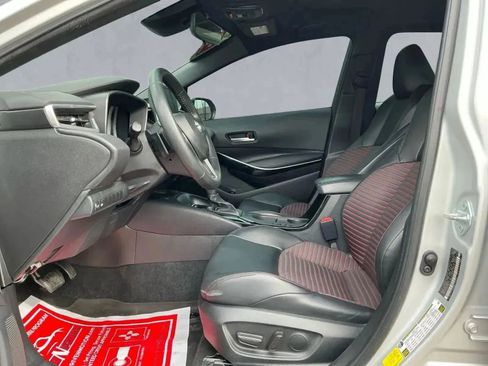 Used 2024 Toyota Corolla XSE image 11