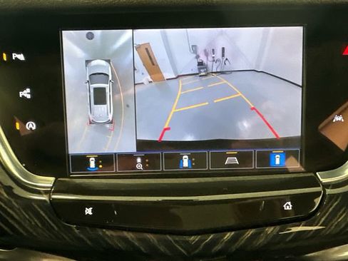 Used 2024 Cadillac XT6 Premium Luxury w/ Technology Package AWD/4WD image 13