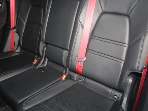 Used 2021 Porsche Cayenne GTS w/ Premium Package image 24