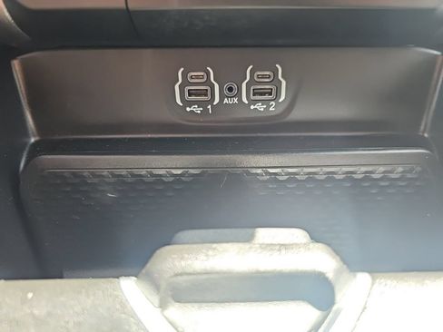 Used 2023 RAM 1500 Big Horn AWD/4WD image 21