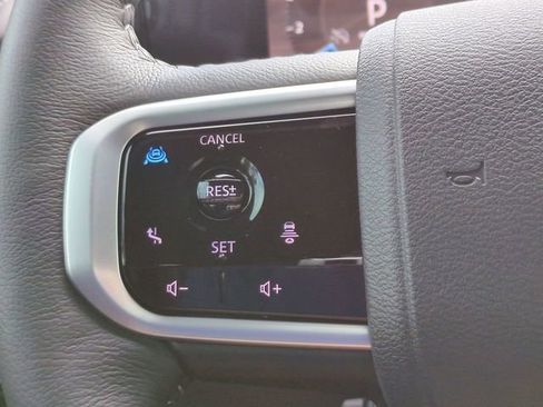 New 2026 Nissan Armada SL w/ Captain's Chari Seat Package image 25