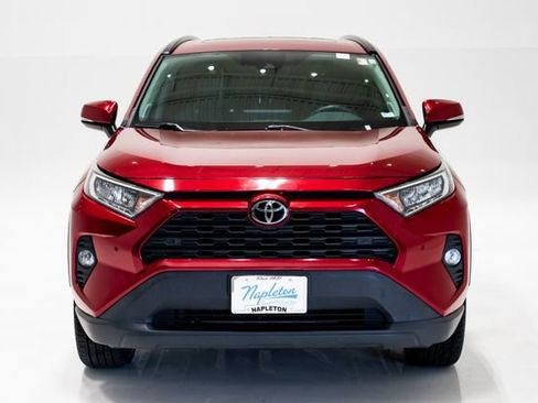 Used 2019 Toyota RAV4 XLE Premium w/ Advanced Technology Package FWD image 4