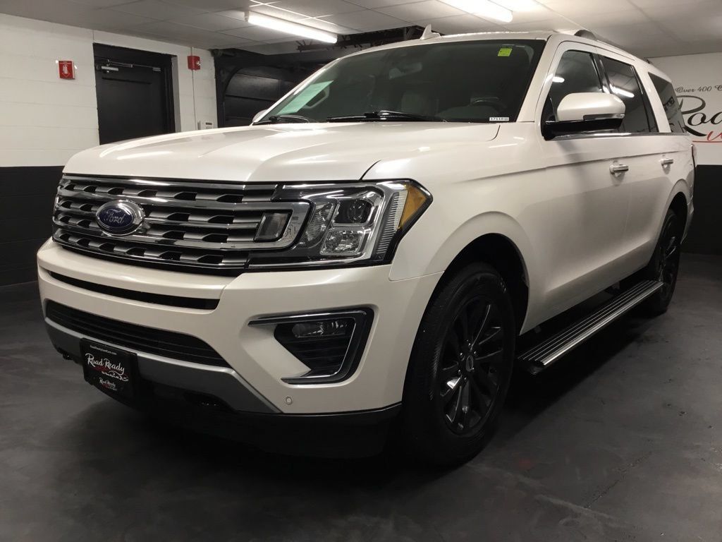 Used 2019 Ford Expedition Limited w/ Equipment Group 301A AWD/4WD image 2